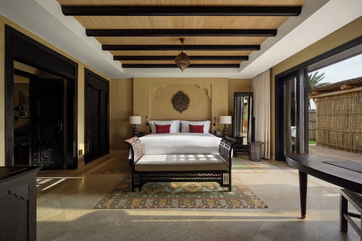 Qasr Al Sarab Desert Resort by Anantara