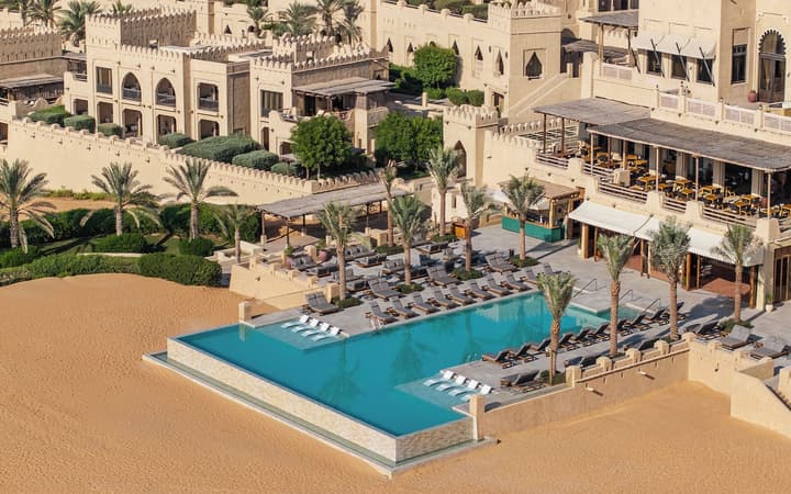 Qasr Al Sarab Desert Resort by Anantara
