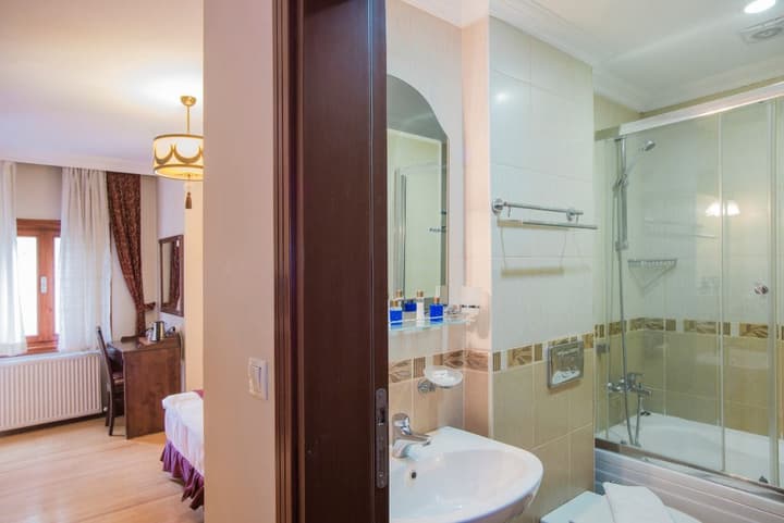 Berce Hotel