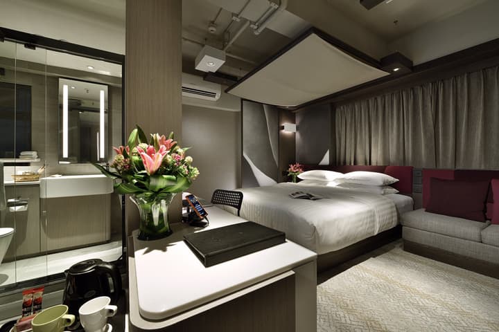 Xi Hotel