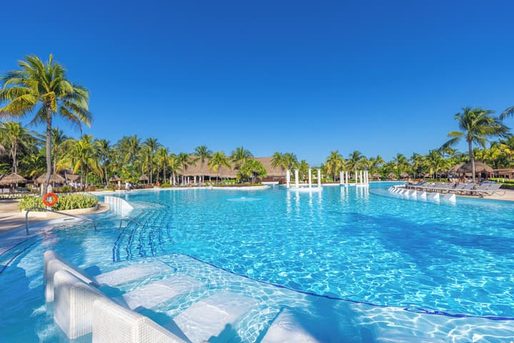 Grand Palladium Colonial Resort & Spa All Inclusive