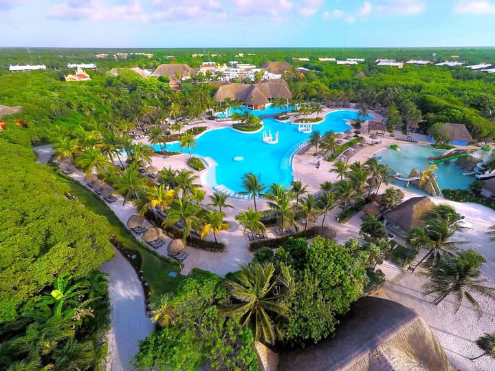 Grand Palladium Colonial Resort & Spa All Inclusive