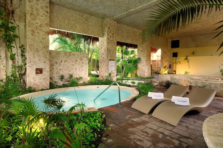 Grand Palladium Colonial Resort & Spa All Inclusive