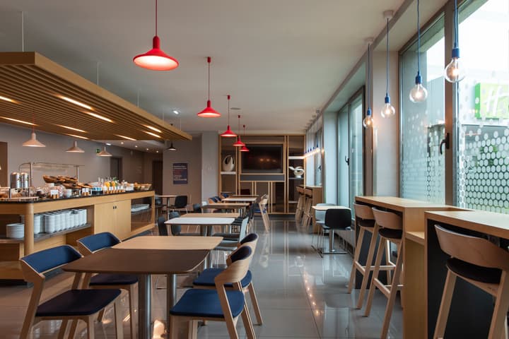 Holiday Inn Express Lisbon Airport by IHG