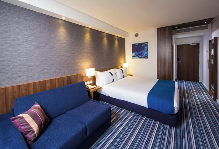 Holiday Inn Express Lisbon Airport by IHG