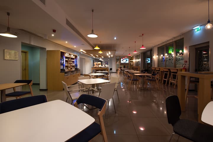 Holiday Inn Express Lisbon Airport by IHG