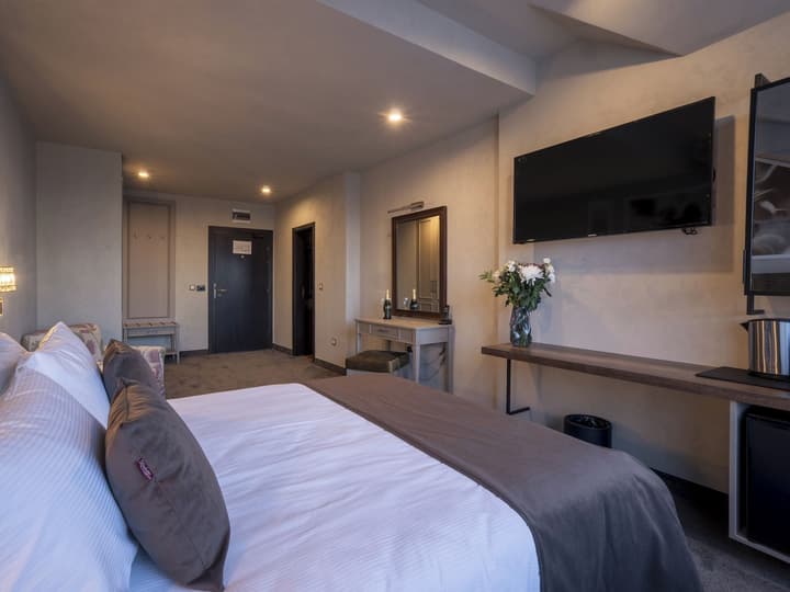 Premier Luxury Mountain Resort