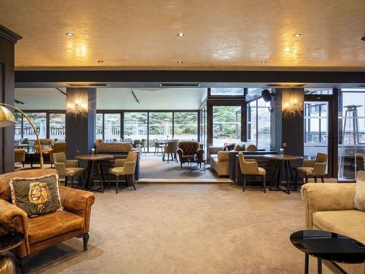 Premier Luxury Mountain Resort