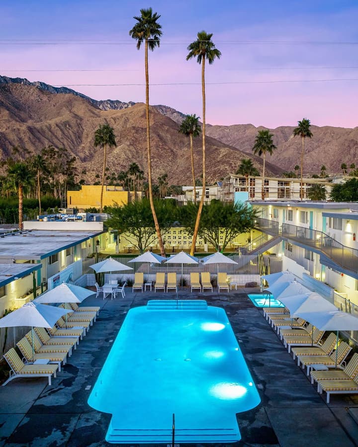 The Skylark a Palm Springs Hotel