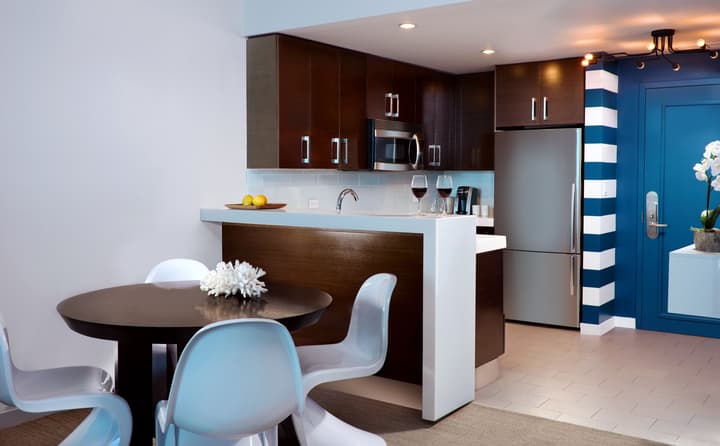 Solé Miami, A Noble House Resort