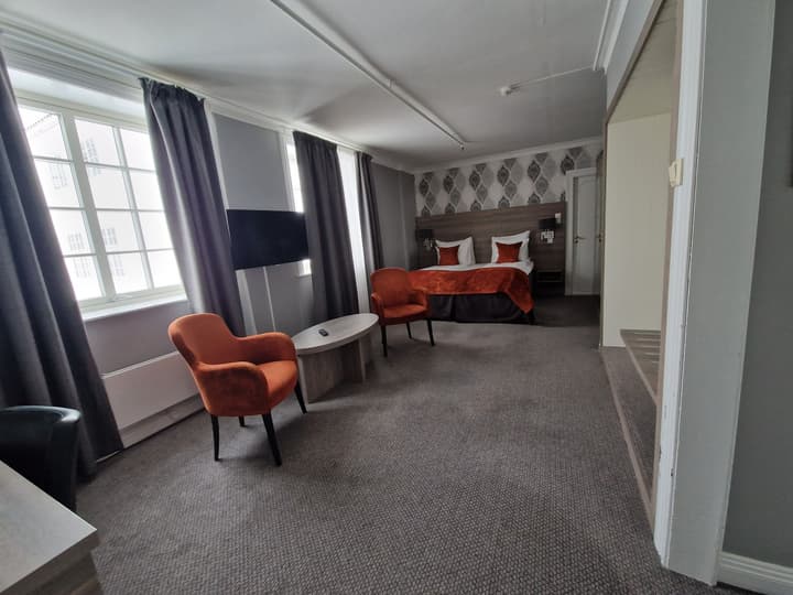 Dr. Holms Hotel