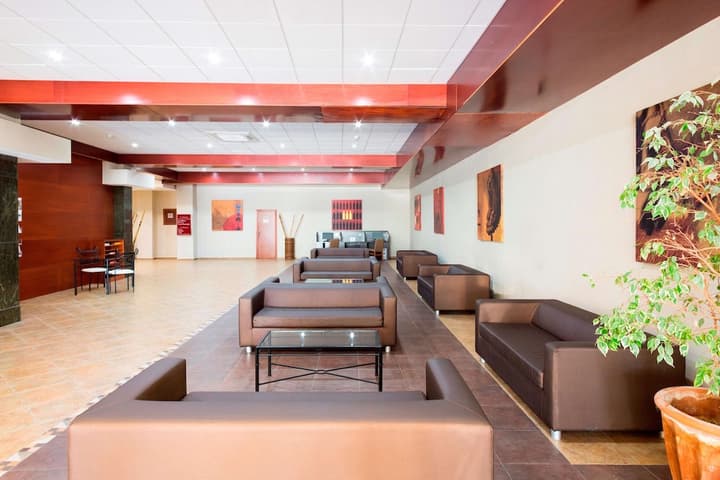 Best Alcazar (Hotel & Apartments)