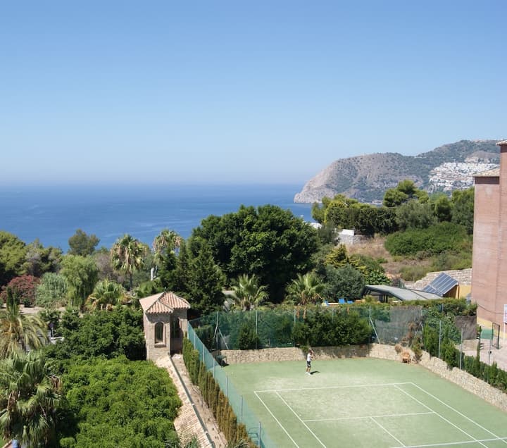 Best Alcazar (Hotel & Apartments)