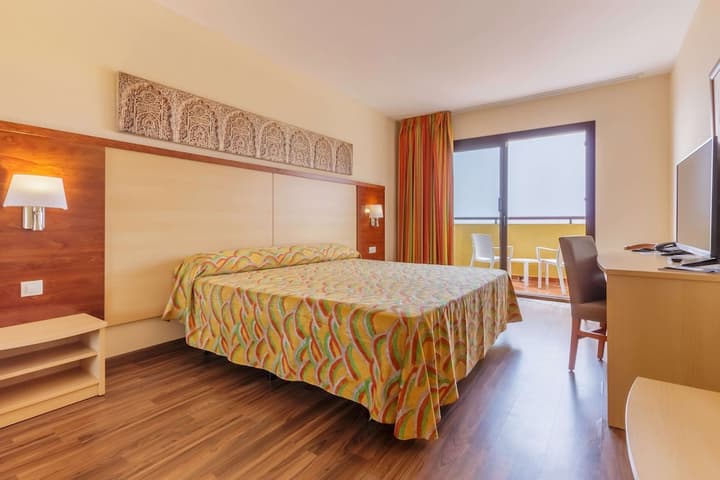 Best Alcazar (Hotel & Apartments)