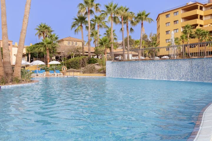 Best Alcazar (Hotel & Apartments)