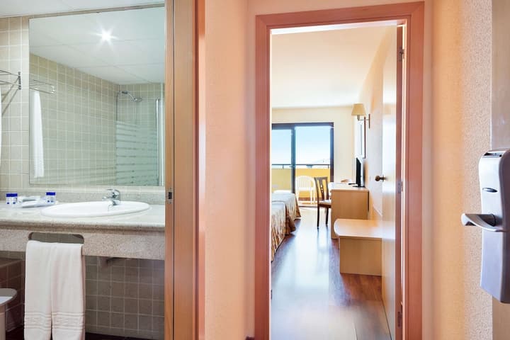 Best Alcazar (Hotel & Apartments)