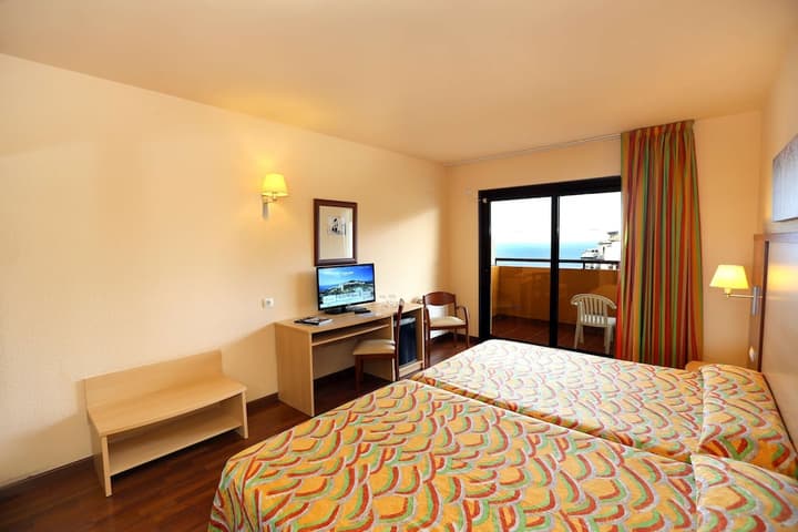 Best Alcazar (Hotel & Apartments)