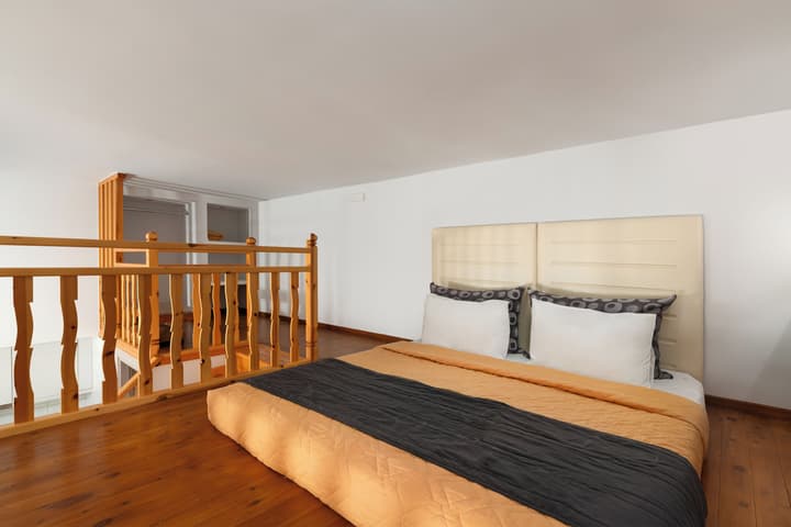 Vlycha Beach Studios & Apartments