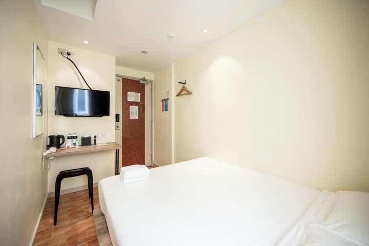 Fragrance Hotel - Balestier