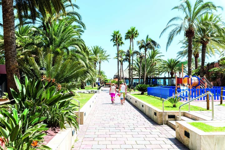 Grupotel Orquidea