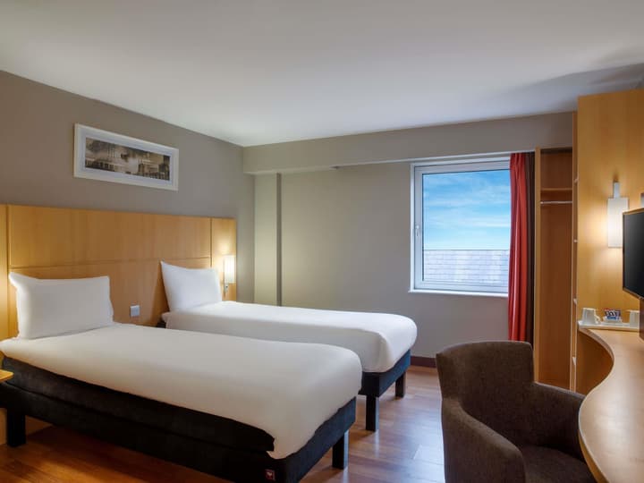 ibis Belfast Queens Quarter