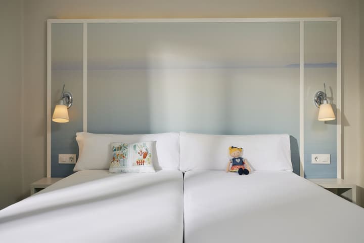 Grupotel Flamingo Beach