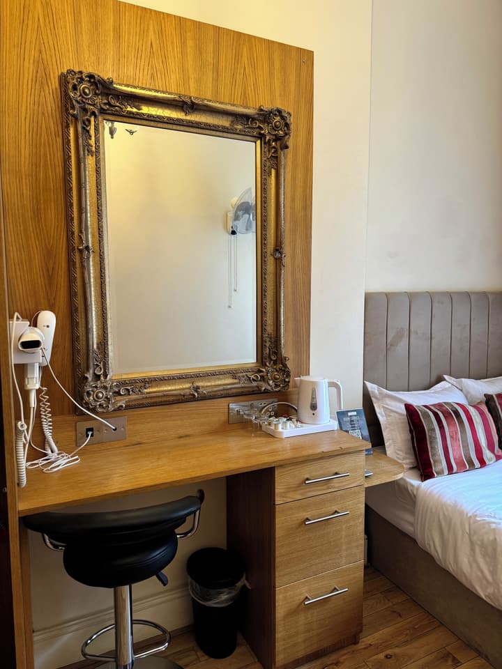 ABC Hyde Park Hotel
