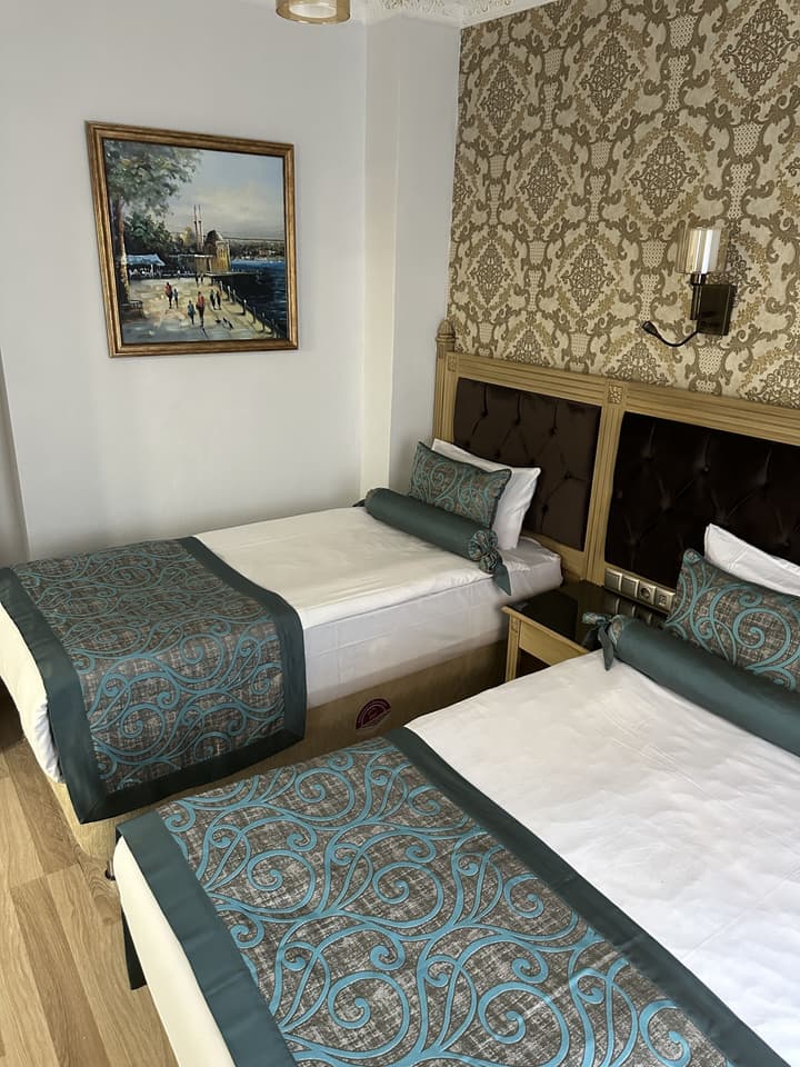 Blue Tuana Hotel