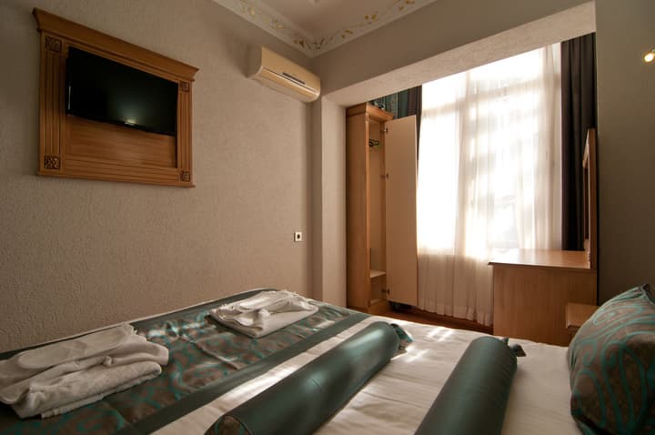Blue Tuana Hotel