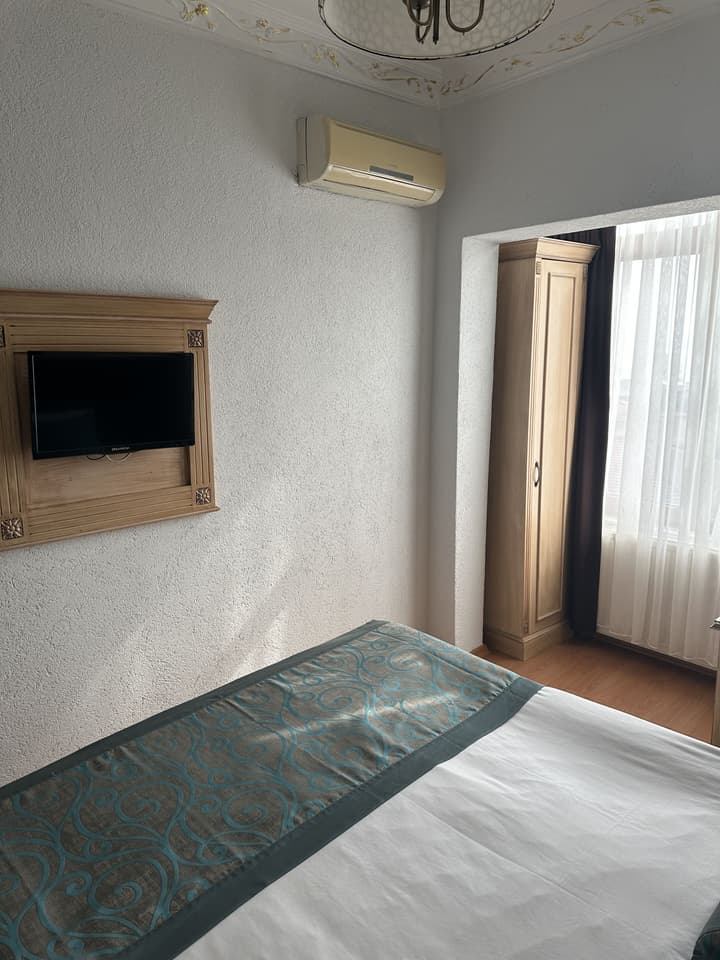 Blue Tuana Hotel