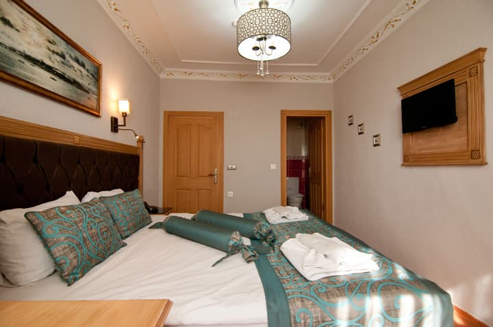 Blue Tuana Hotel