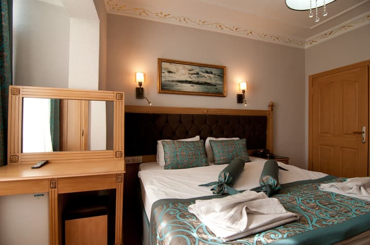 Blue Tuana Hotel