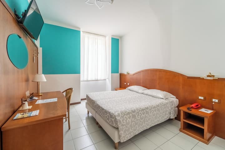 Hotel Italia