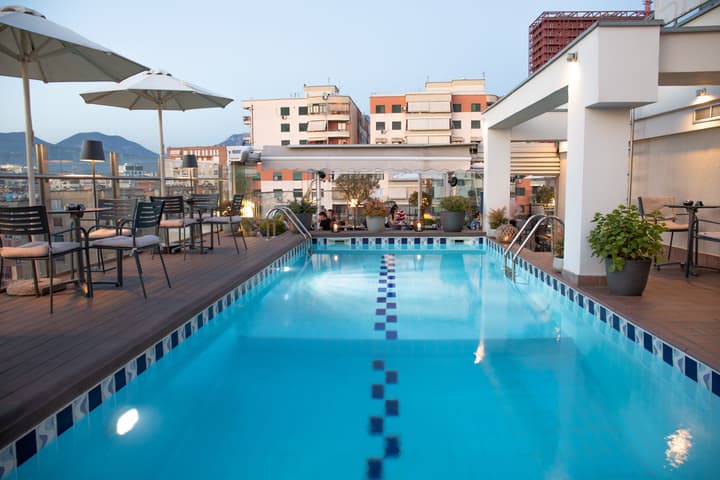 Mondial Hotel