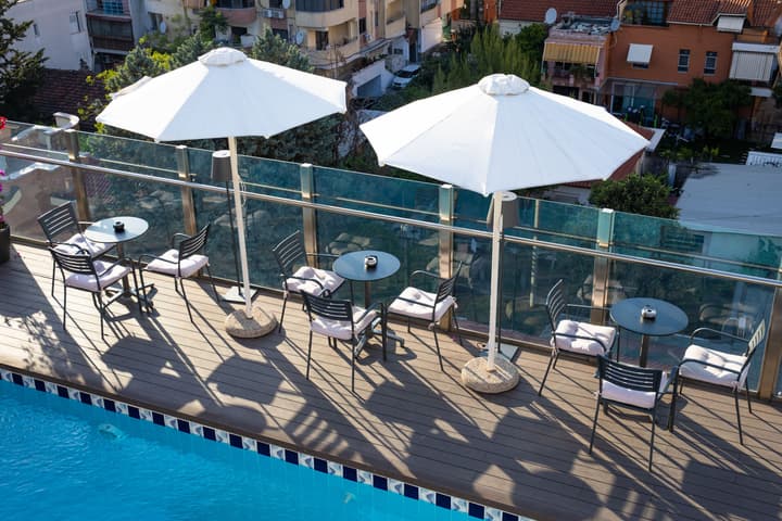 Mondial Hotel