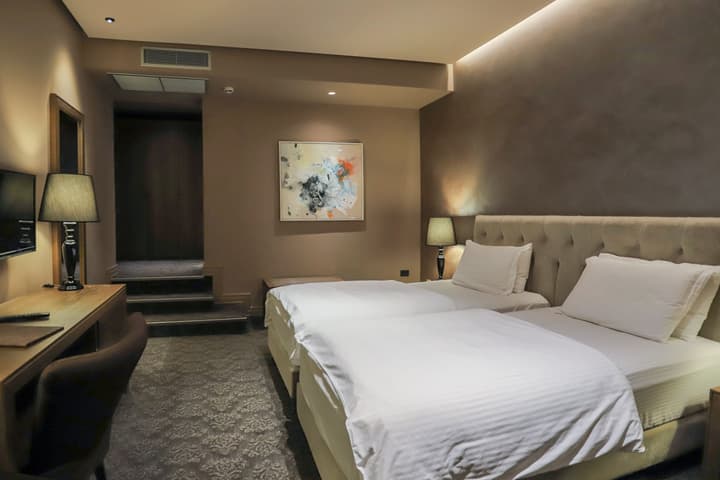 Mondial Hotel