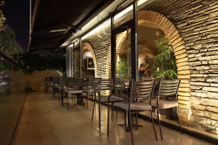 Mondial Hotel
