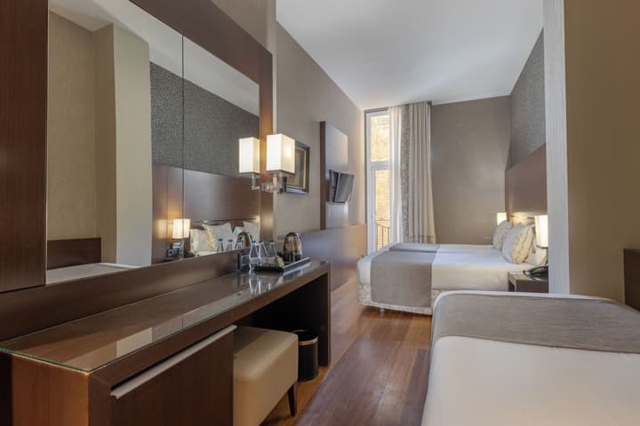 Hotel Barcelona Colonial