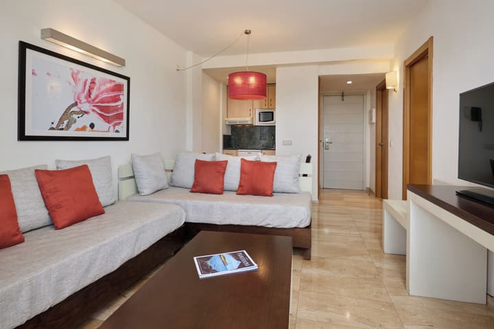 Grupotel Alcudia Suite