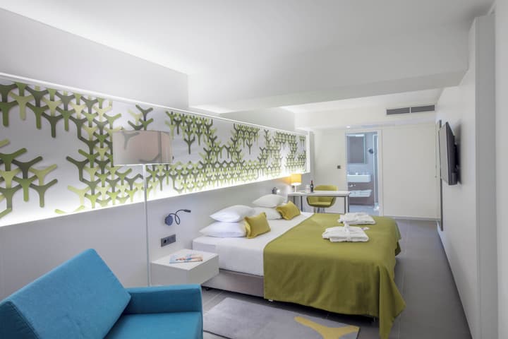 Bluesun Hotel Berulia