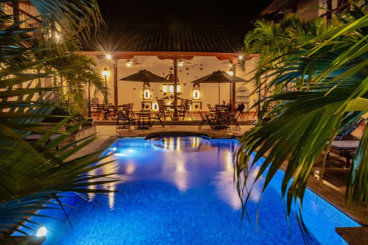 Hotel Plaza Colon