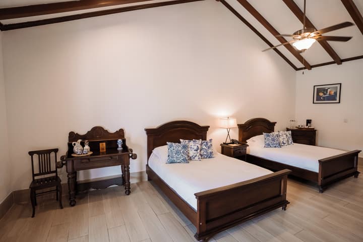 Hotel Plaza Colon