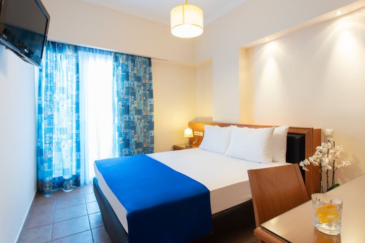 Pantheon City Hotel