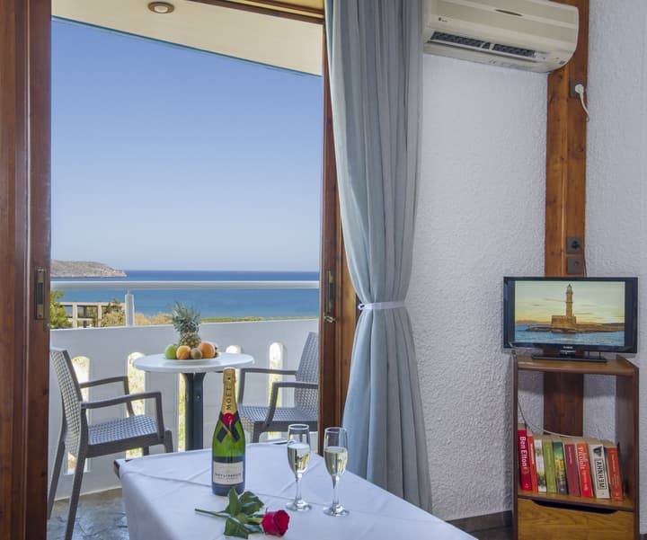 Folia Apartments