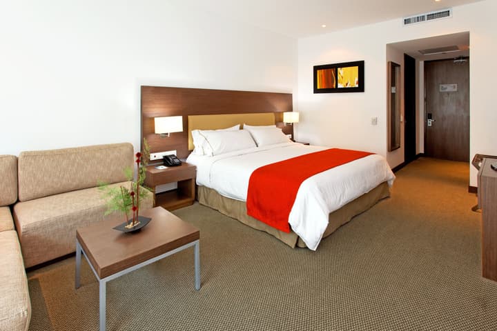 Holiday Inn Express Bogotá - Parque La 93 by IHG