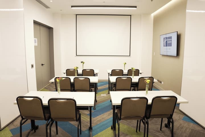 Holiday Inn Express Bogotá - Parque La 93 by IHG