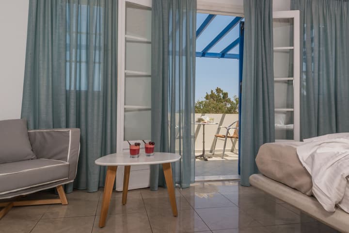 Hermes Hotel