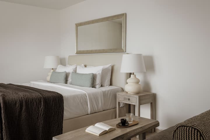 Aqua Luxury Suites