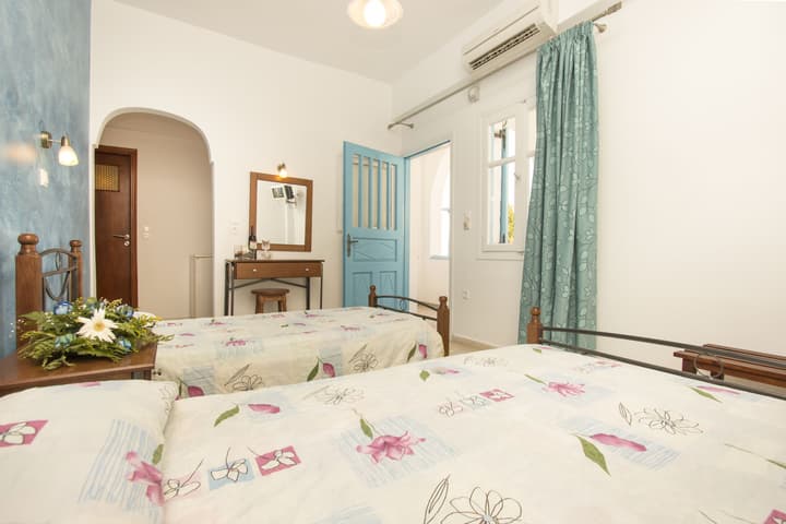 Villa Pelekanos