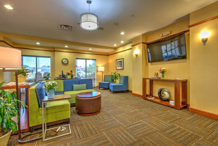 Comfort Suites Urbana Champaign, University Area
